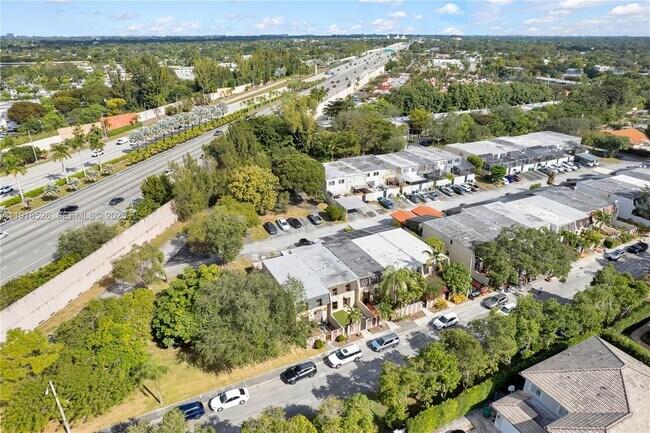 Building Photo - 9823 SW 93rd Terrace