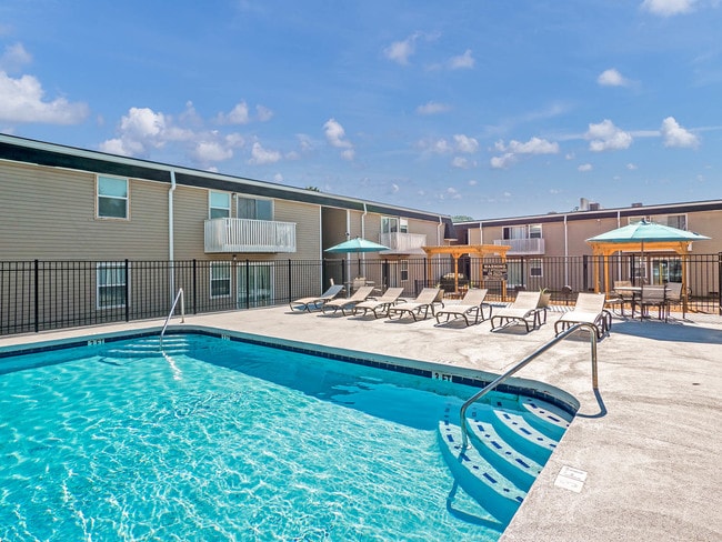 Building Photo - The Reserve at Red Bank Apartment Homes