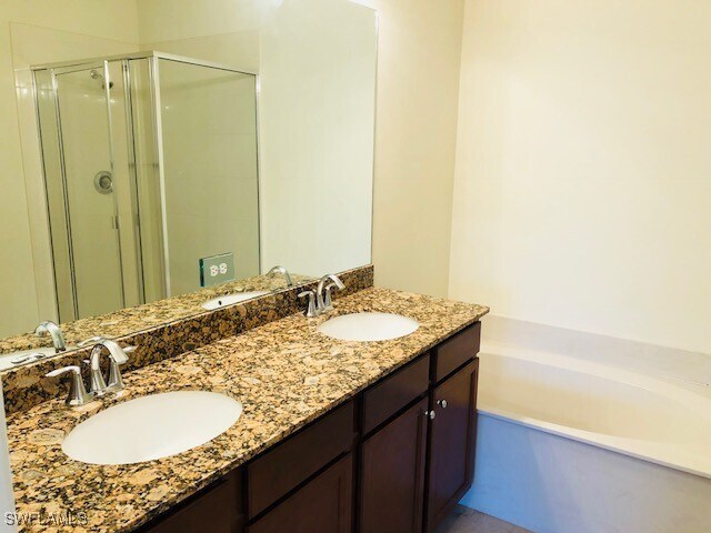Building Photo - 7770 Bristol Cir