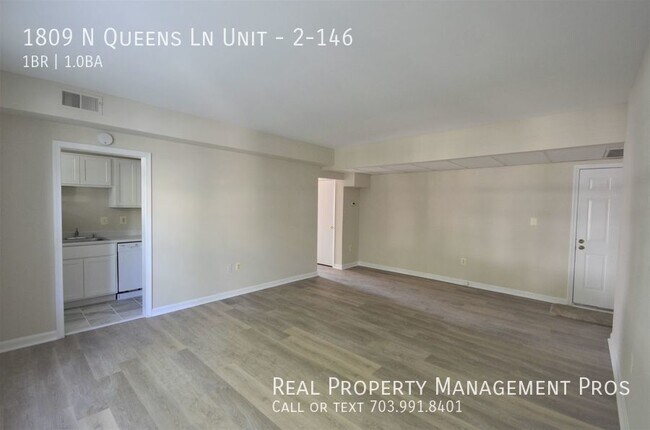 Building Photo - Pristine Colonial Village Corner Unit- Wal...