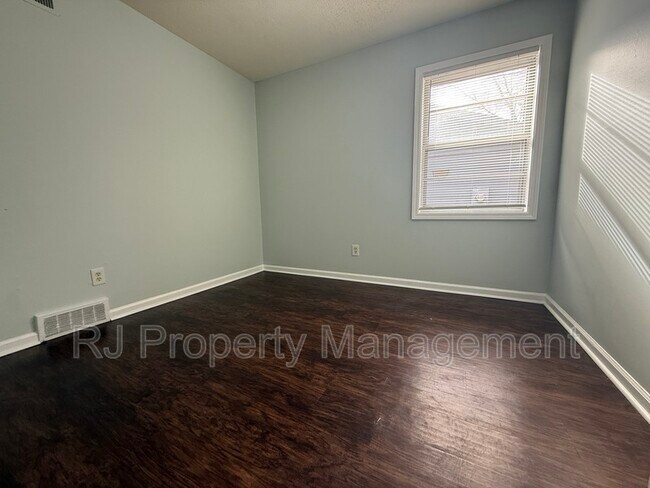 Building Photo - 4065 Haliburton St