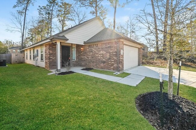 Building Photo - 3404 Cannon Dr
