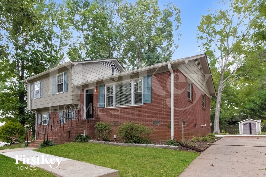 Building Photo - 6814 Elm Forest Dr