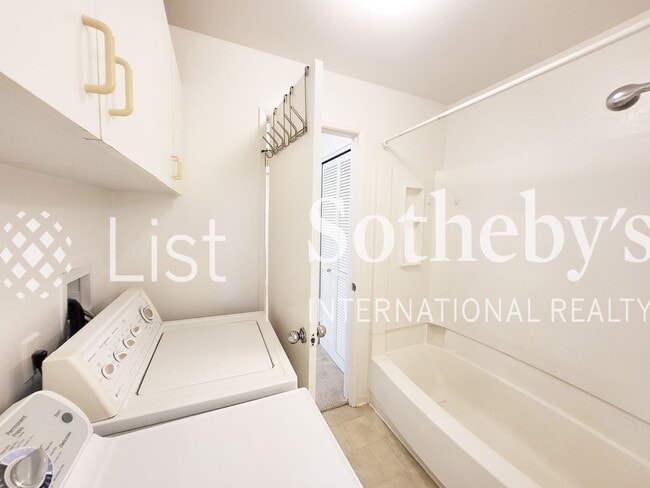 Building Photo - Haiku Point #21U  |  Kaneohe, HI