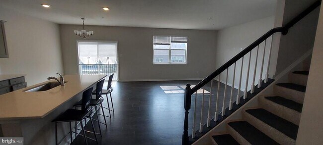 Building Photo - 5767 Haller Pl