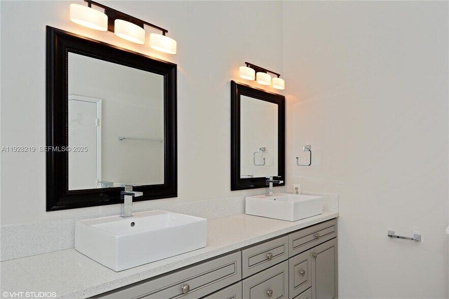 Building Photo - 6215 Old Court Rd