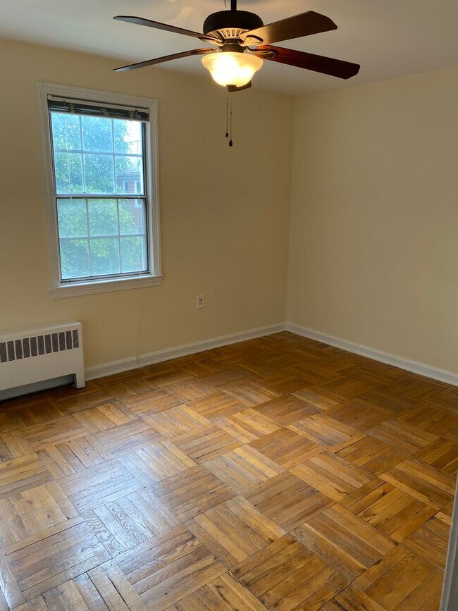 Building Photo - 1509 Belle View Blvd
