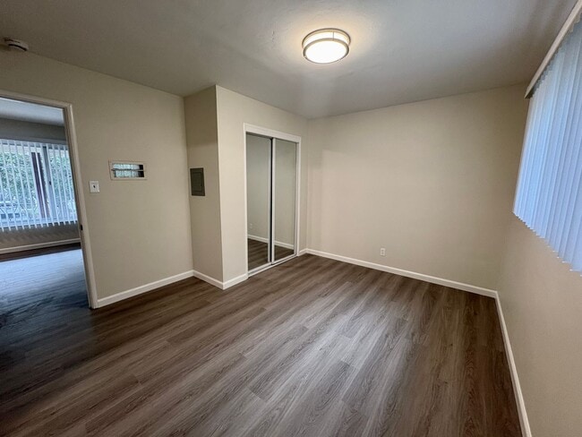 Building Photo - 1001 Madera Ave