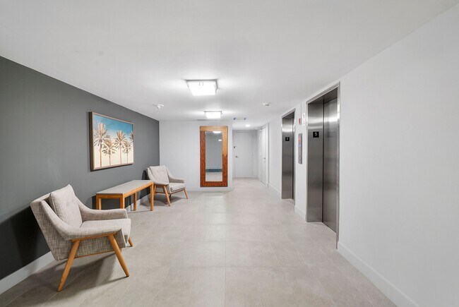 Building Photo - 1160 N Federal Hwy