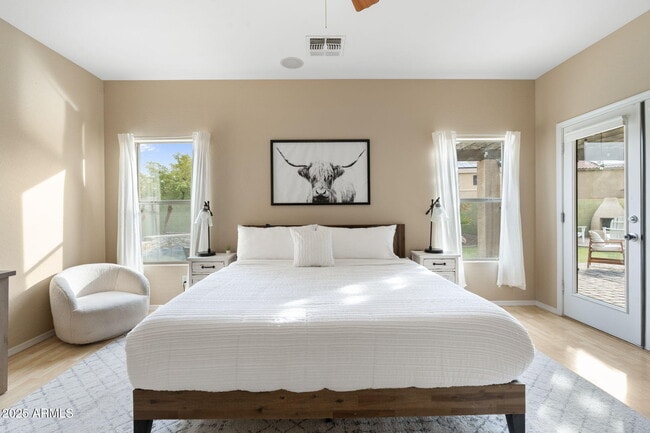 Building Photo - 17471 W Desert Sage Dr