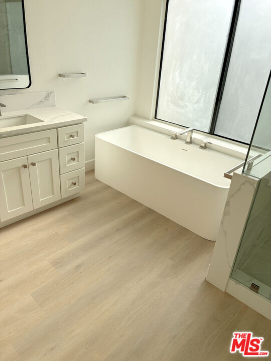 Building Photo - 2340 Century Hill