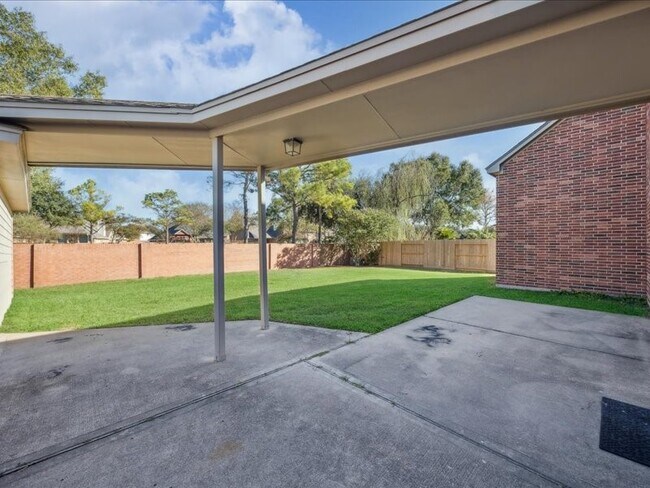 Building Photo - 11404 Island Manor St