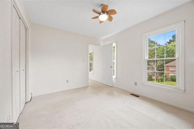 Building Photo - 7536 Stonebridge Bay Ct