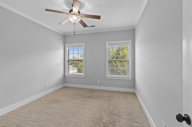 Building Photo - AVAILABLE NOW IN GERMANTOWN. Great Walkable Neighborhood! 3 Bed 2.5 Bath Town Home. $3,100 Per Month