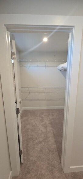 Building Photo - 11273 Wheeler Ridge Dr