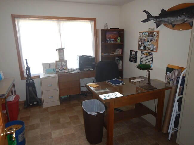 Building Photo - 35270 W Walker Rd