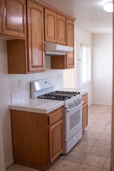 Kitchen - 1953 Marie Ave