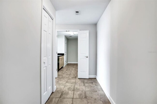 Building Photo - 345 Bayshore Blvd
