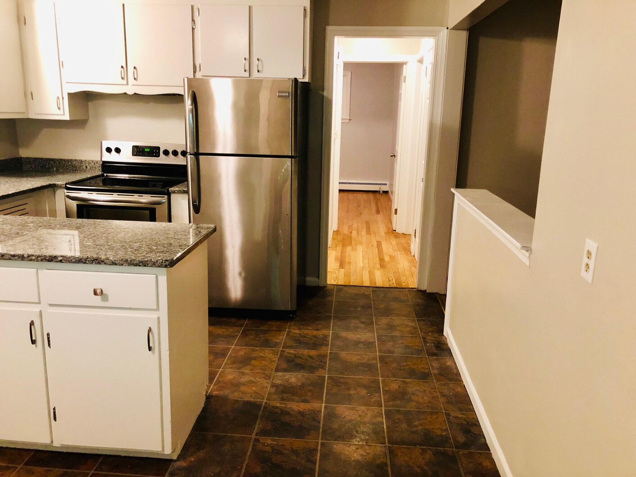 Building Photo - 27 Campbell Dr