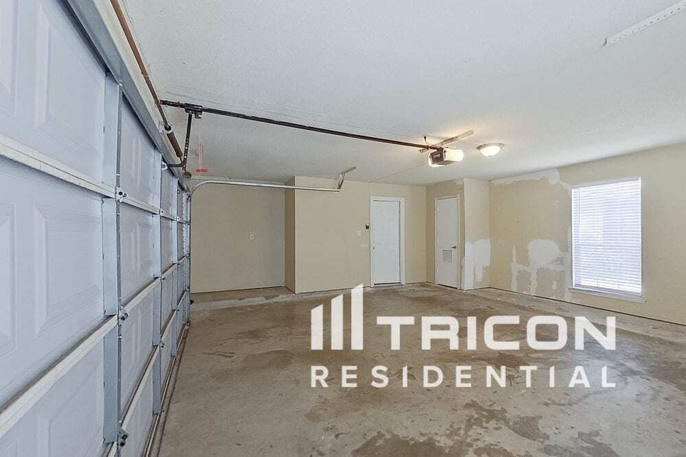 Building Photo - 4116 Kingsferry Dr