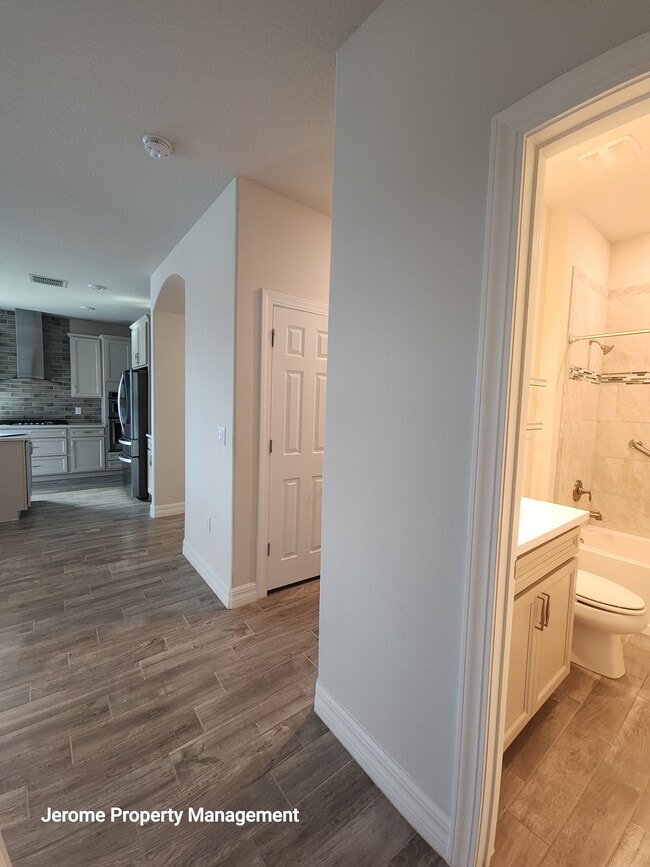 Building Photo - 18743 Coastal Shr Ter