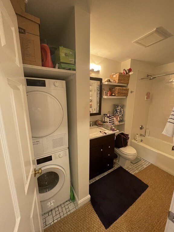 Building Photo - 49 Warren Ave