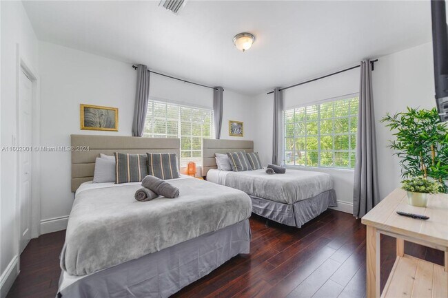 Building Photo - 53 48th Street 0, Miami, FL 33127