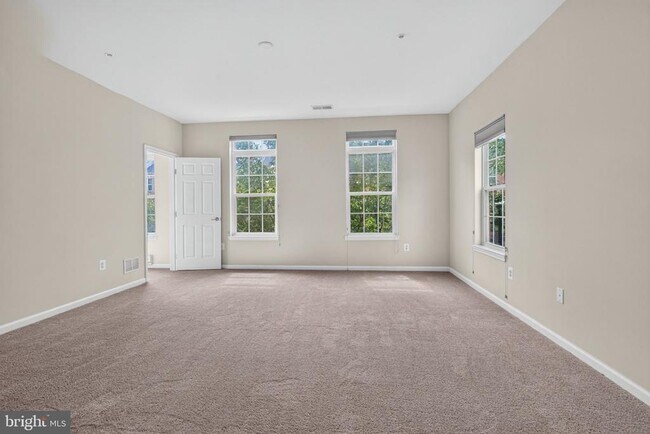 Building Photo - 1303 Cheswick Ln