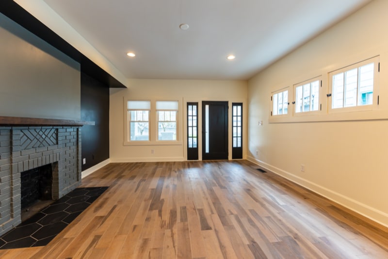 Building Photo - 2830 N Park Ave