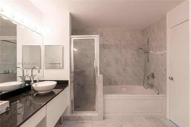 Building Photo - 31 SE 5th St