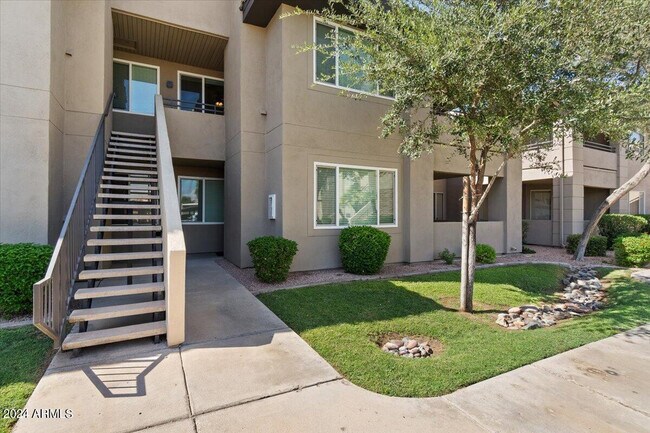 Building Photo - 7009 E Acoma Dr
