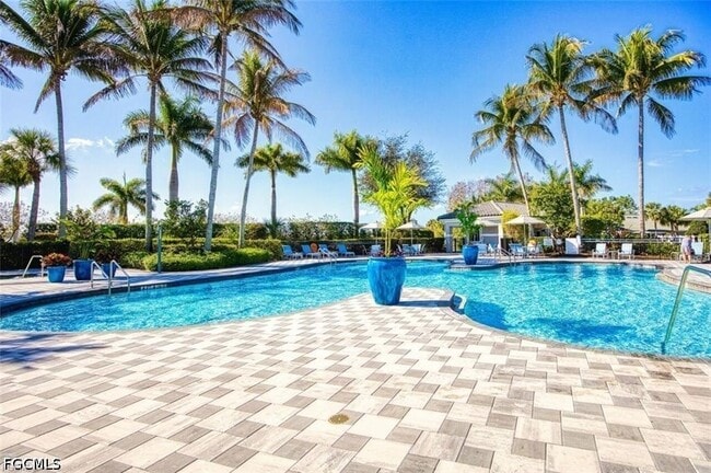 Building Photo - 10135 Colonial Country Club Blvd