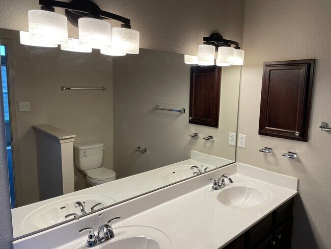 Building Photo - 13021 Martin Forman Ct