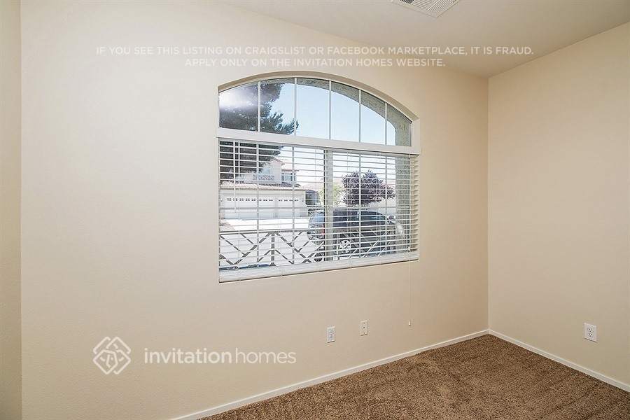 Building Photo - 1810 Running Fawn Ct