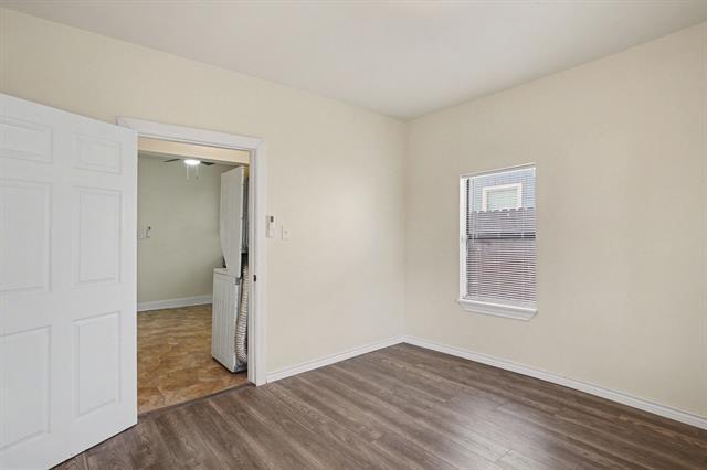 Building Photo - 4805 Belmont Ave