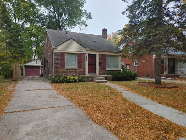 Building Photo - 17620 Lenore Ave