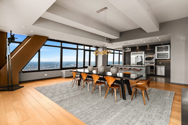 Building Photo - 175 E Delaware Pl