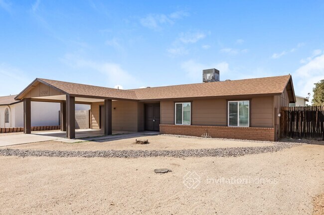 Building Photo - 4558 W Onyx Ave