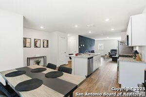 Building Photo - 14214 Navidad Pike