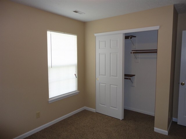 Building Photo - 2053 Coldwater Ct