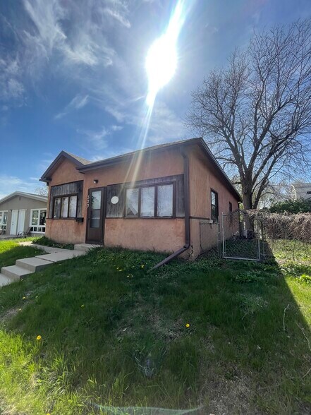 Front of home - 323 N Fairfax Ave