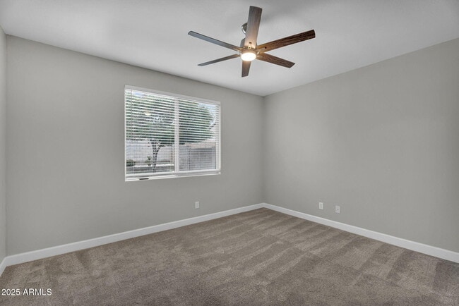 Building Photo - 1781 W Gold Mine Way