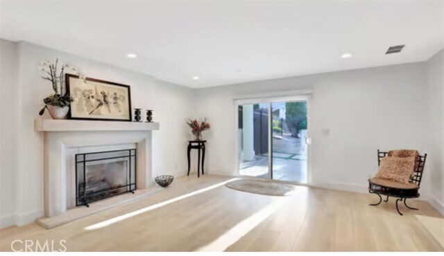 Building Photo - 4600 Poe Ave