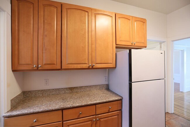 Building Photo - 1445 Cabrillo St