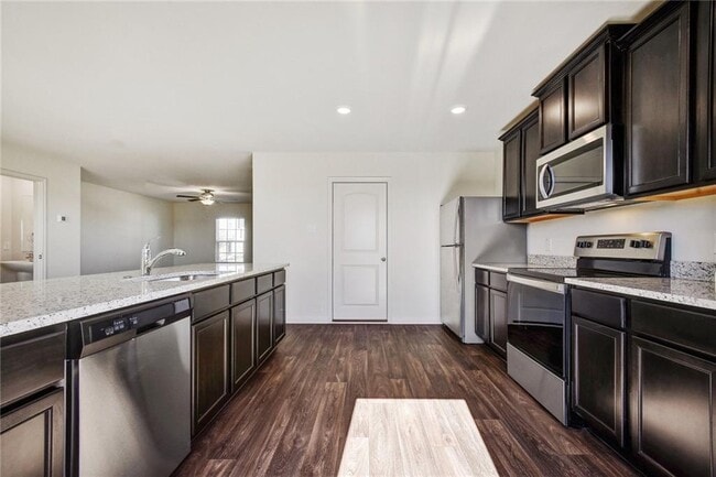 Building Photo - 113 Sunnymeade Ln