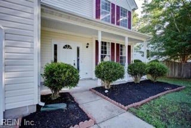 Building Photo - 141 Baker Farm Dr