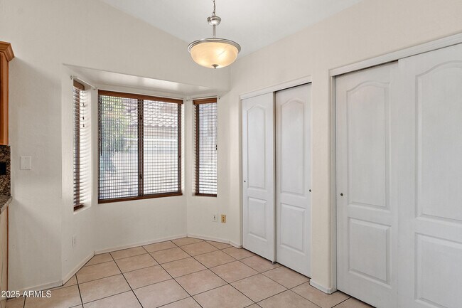 Building Photo - 3561 Covina Rd