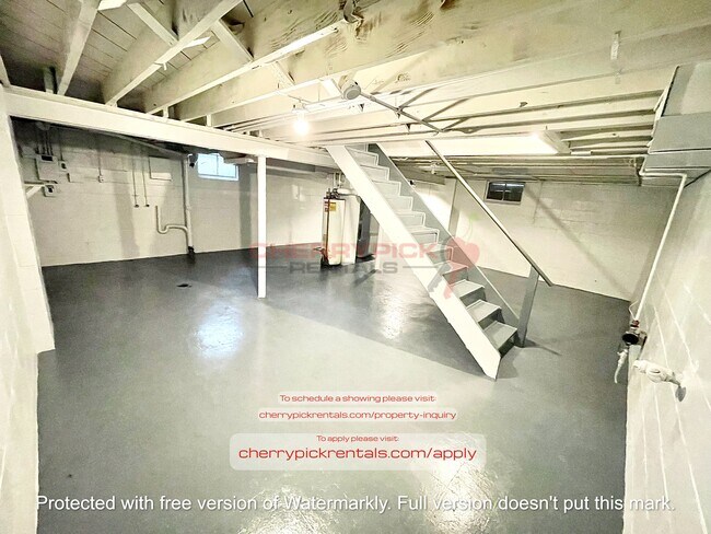 Building Photo - 4242 Pinkney St