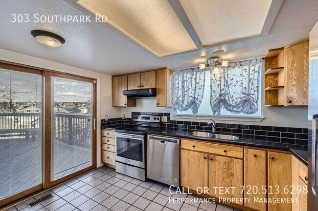 Building Photo - 303 Southpark Rd