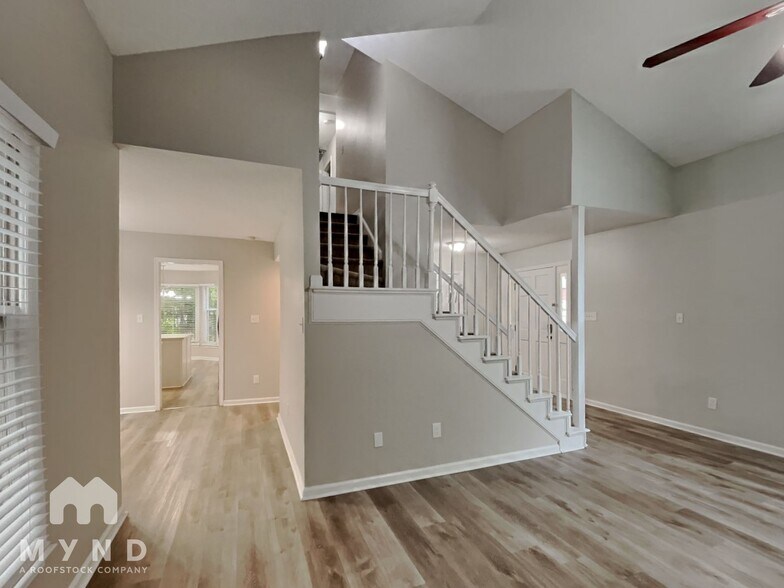 Building Photo - 1720 Winway Dr